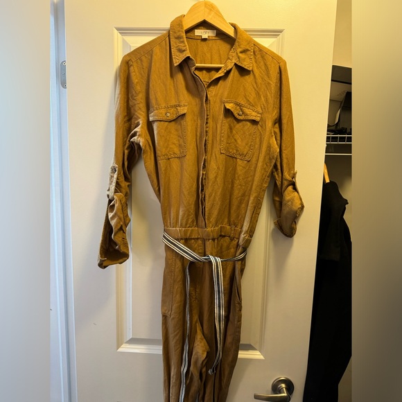 Loft linen jumpsuit size small - Picture 2 of 5